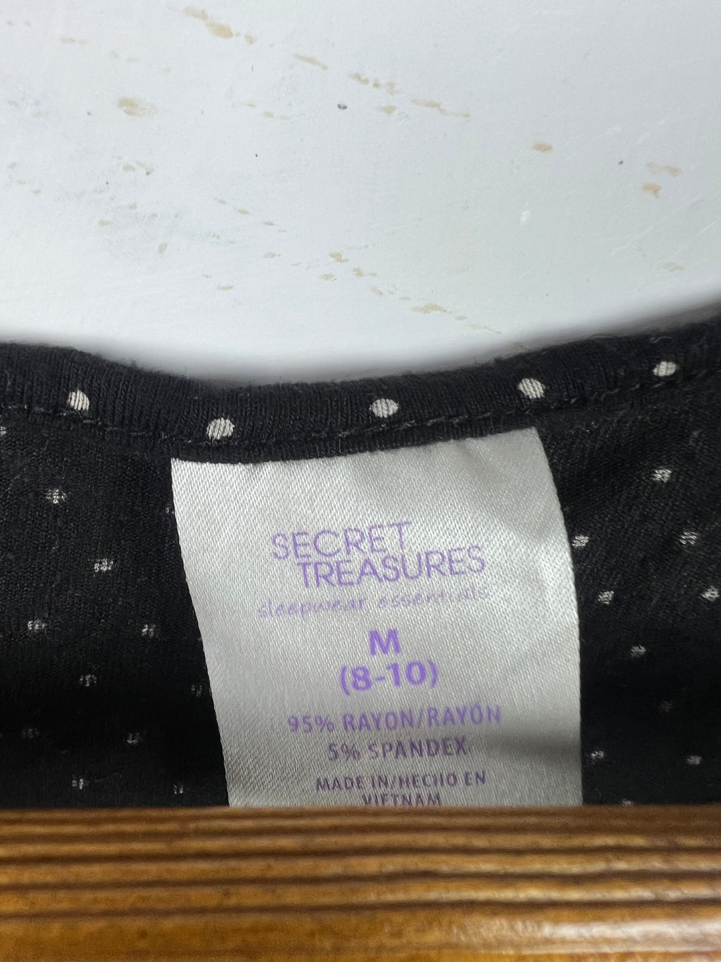 Secret Treasures Tank Top (Women) (Small)