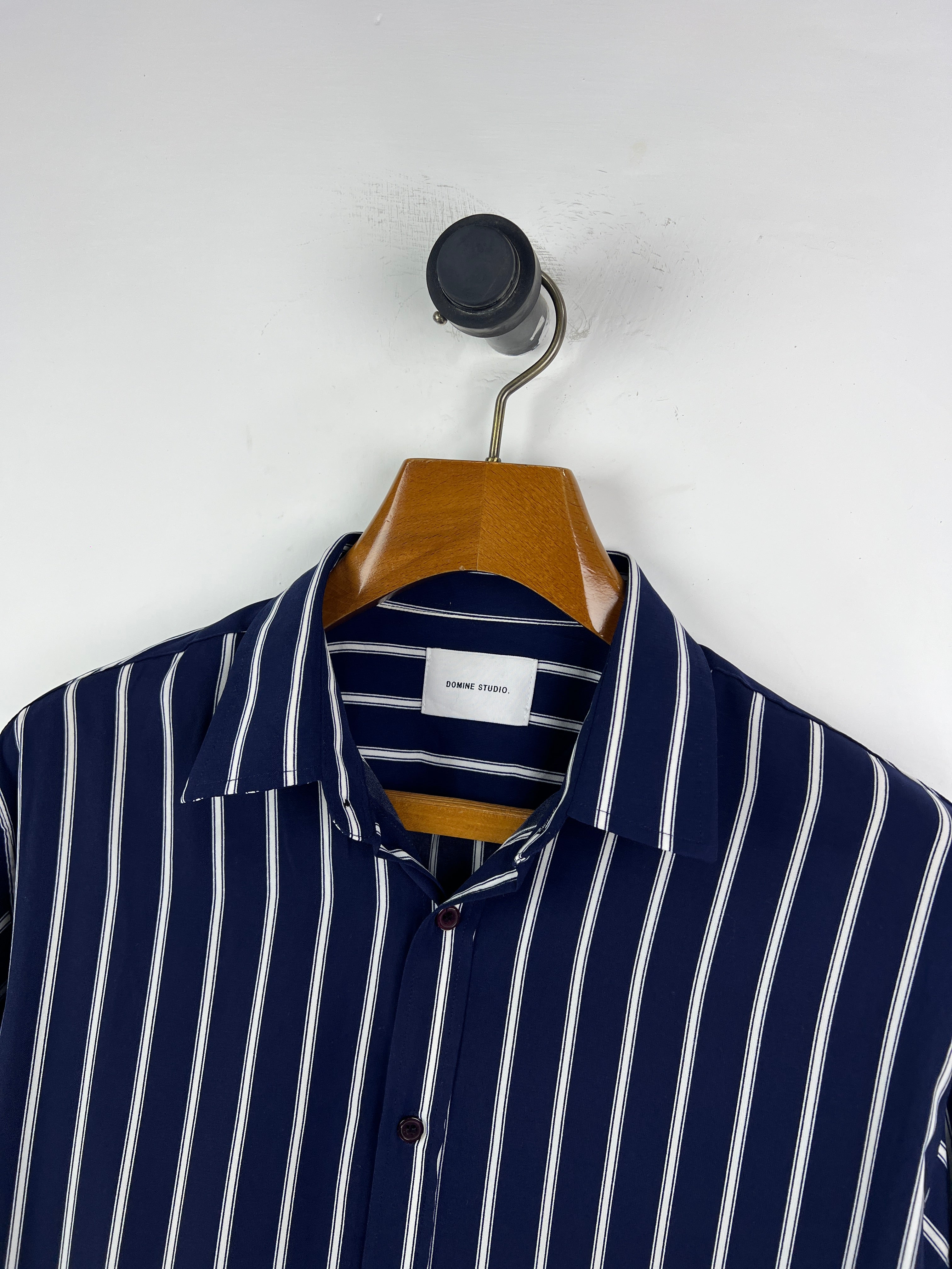 Domine Linen Shirt (Medium-Large)