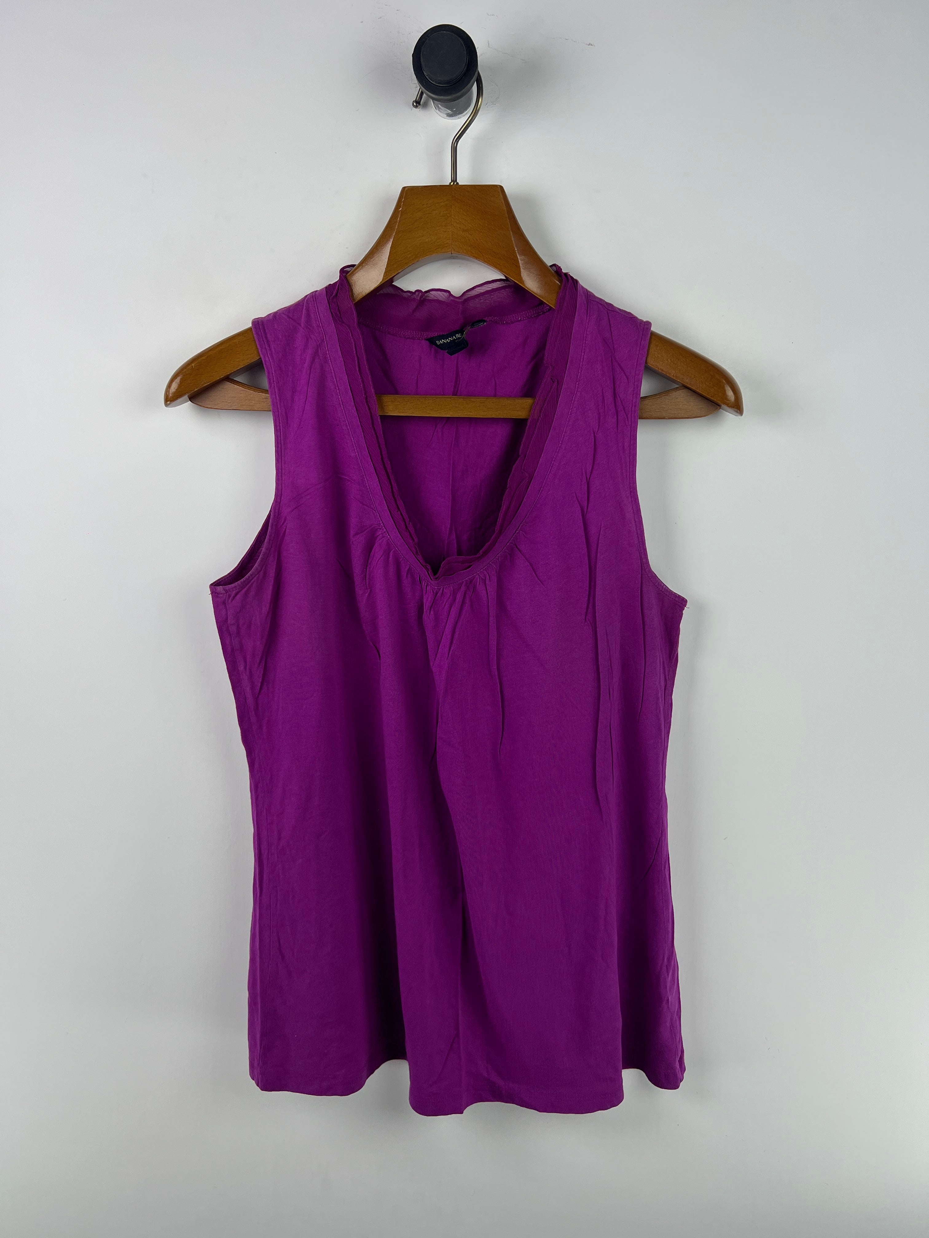 Banana Republic Tank Top (Women) (Medium)