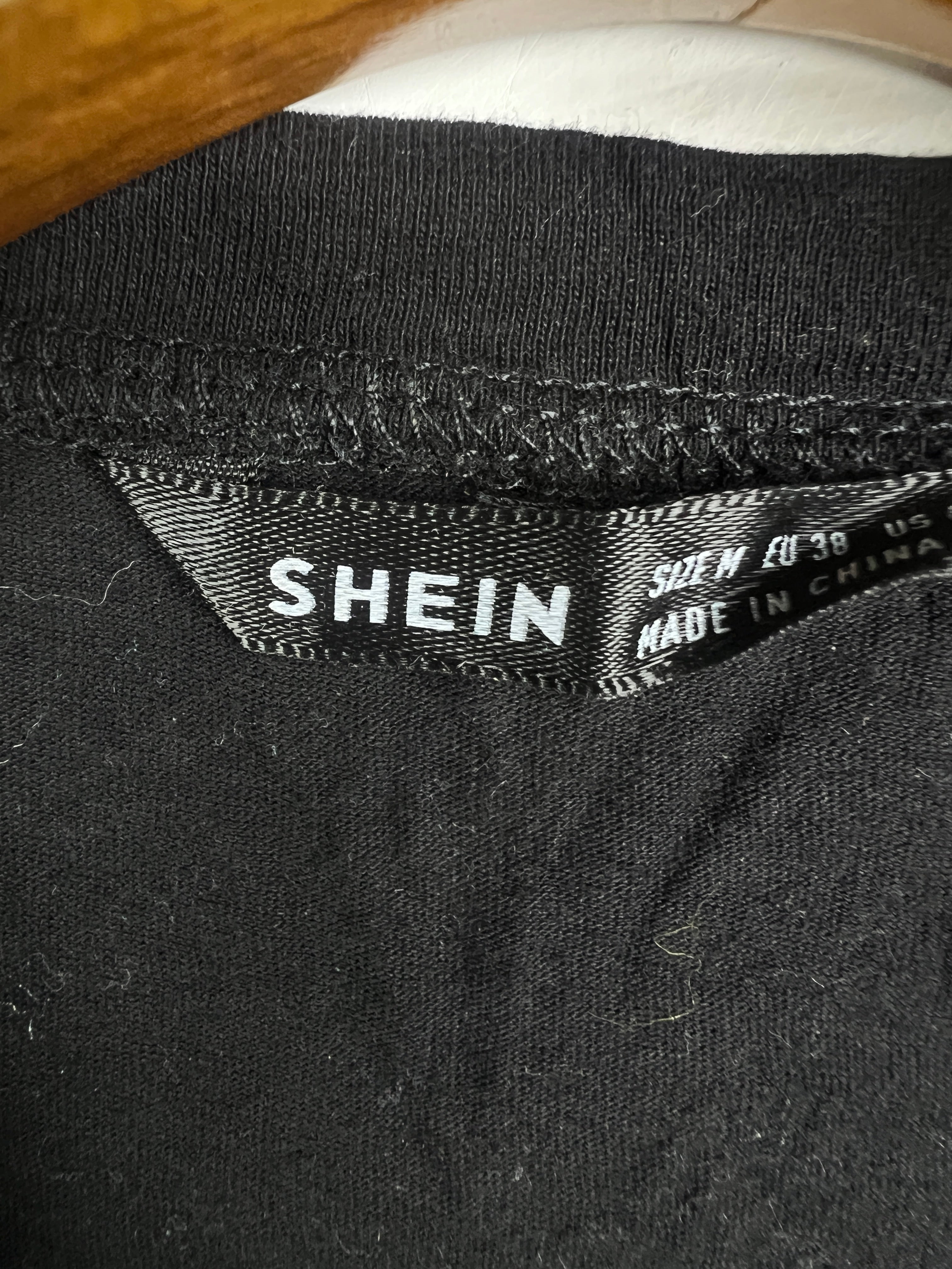 Shein T-Shirt (Women) (Small)