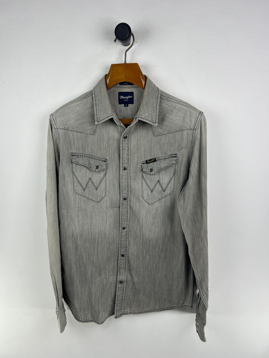 Wrangler Denim Shirt (Small-Medium)