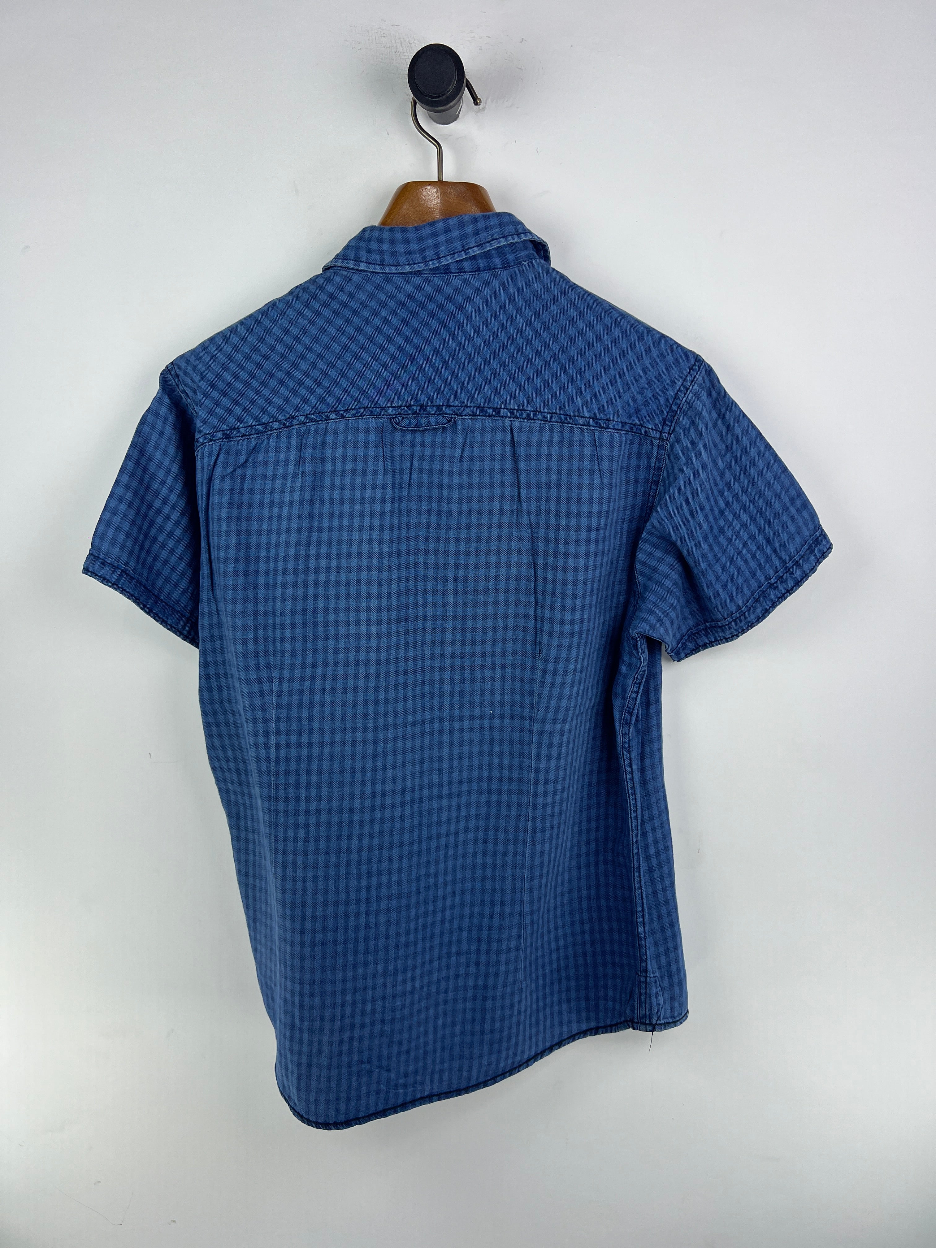 Diverse Shirt (Medium)