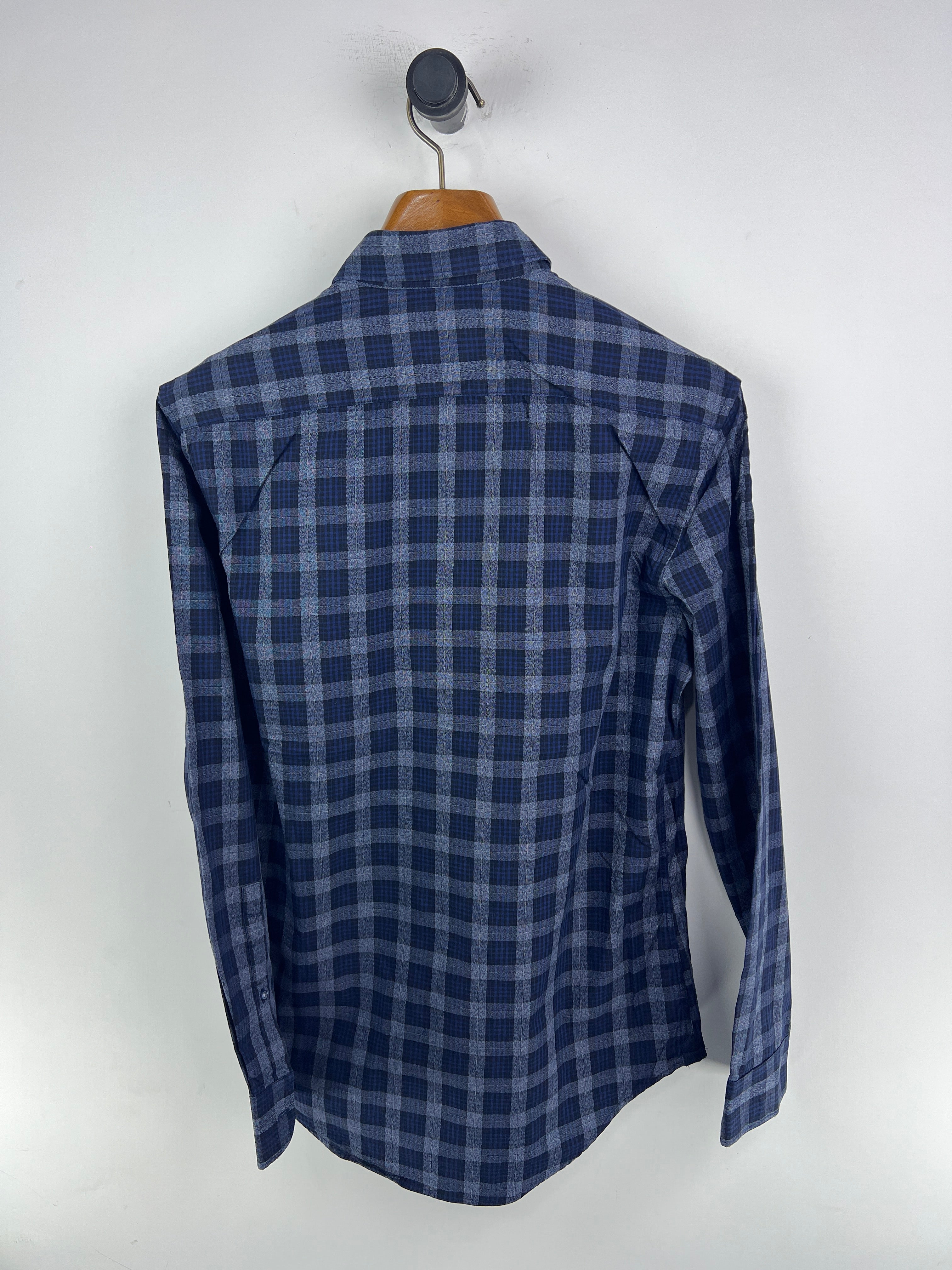 Zara Shirt (Medium)