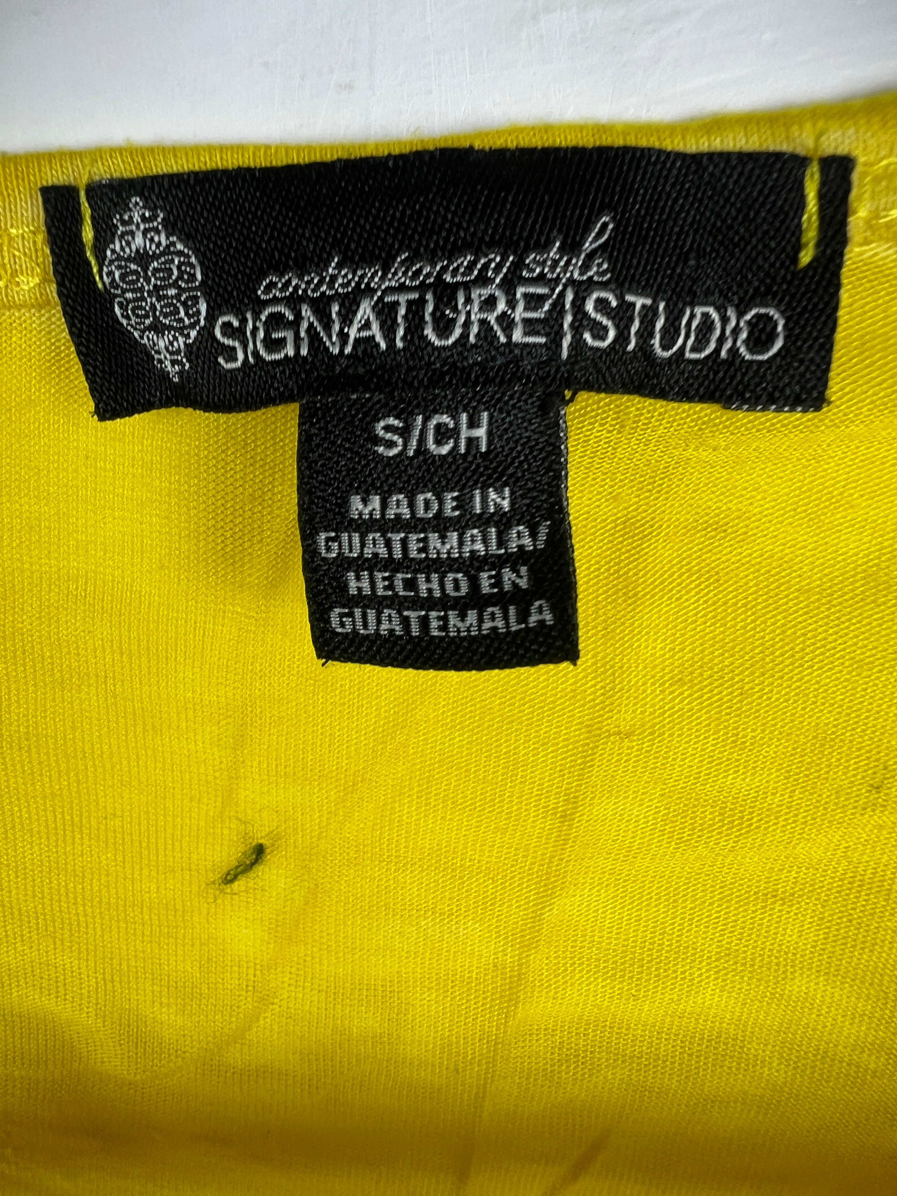 Signature Tank Top (Women) (Medium)