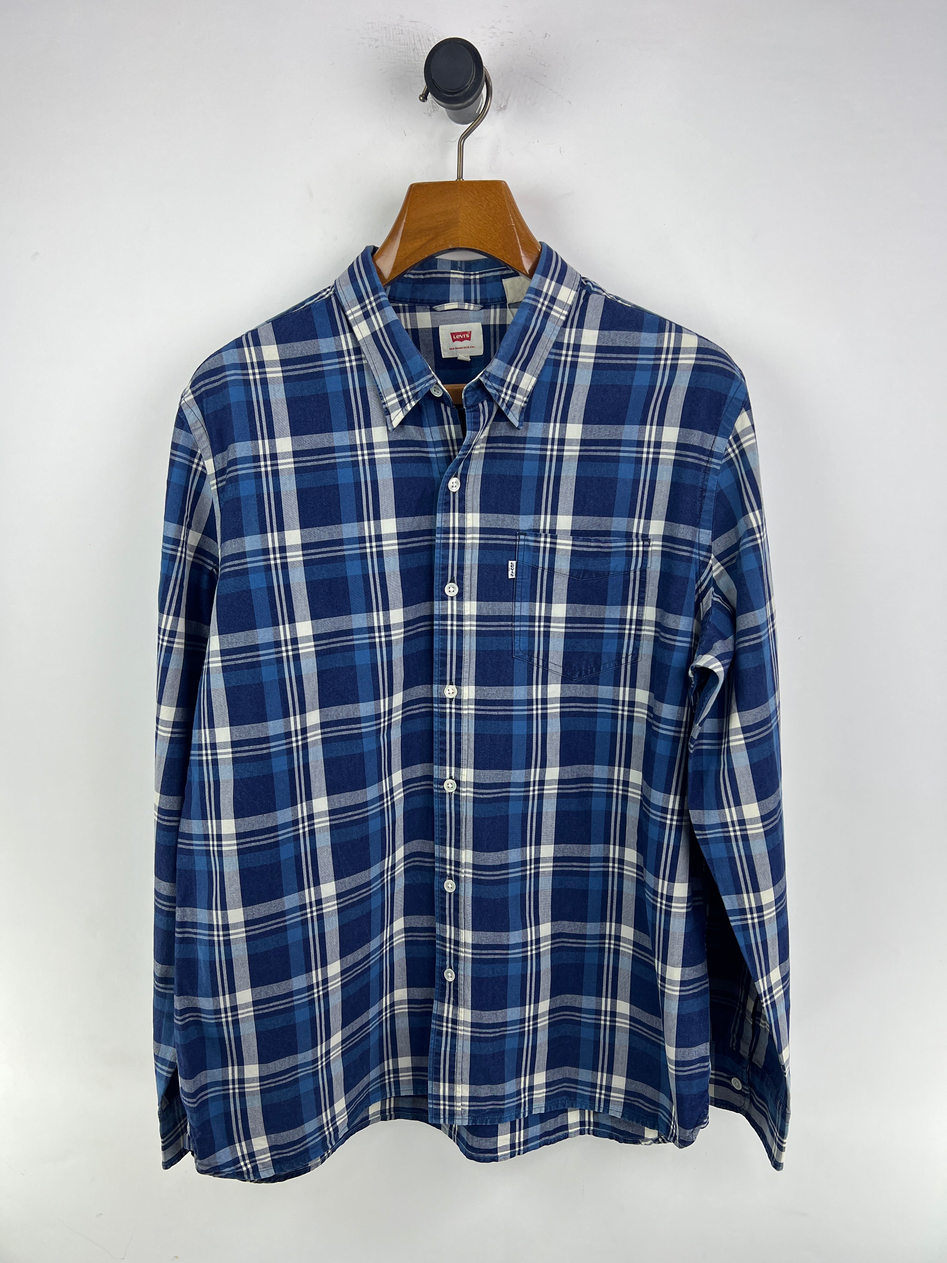 Levis Shirt (X-Large)