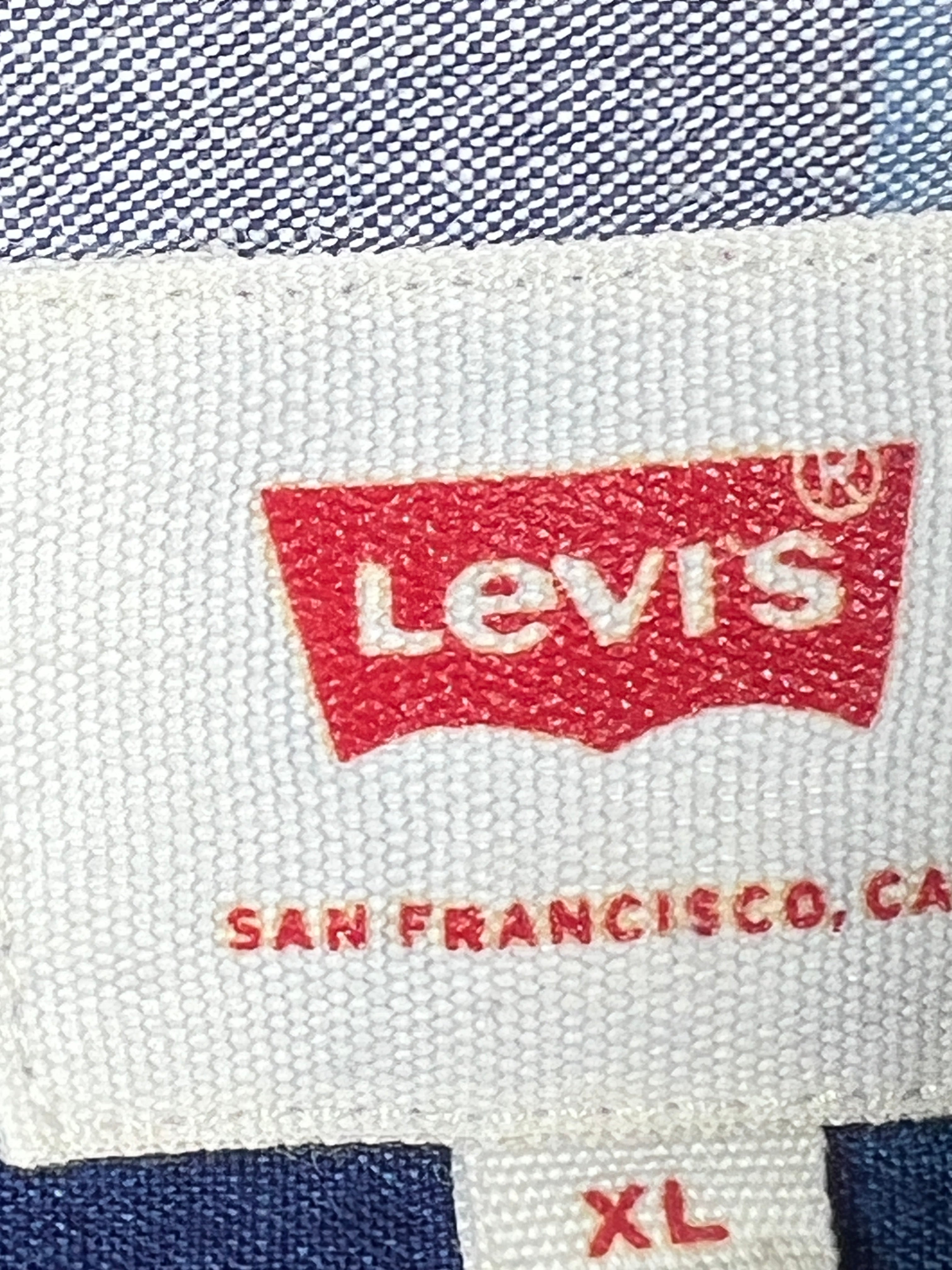 Levis Shirt (X-Large)