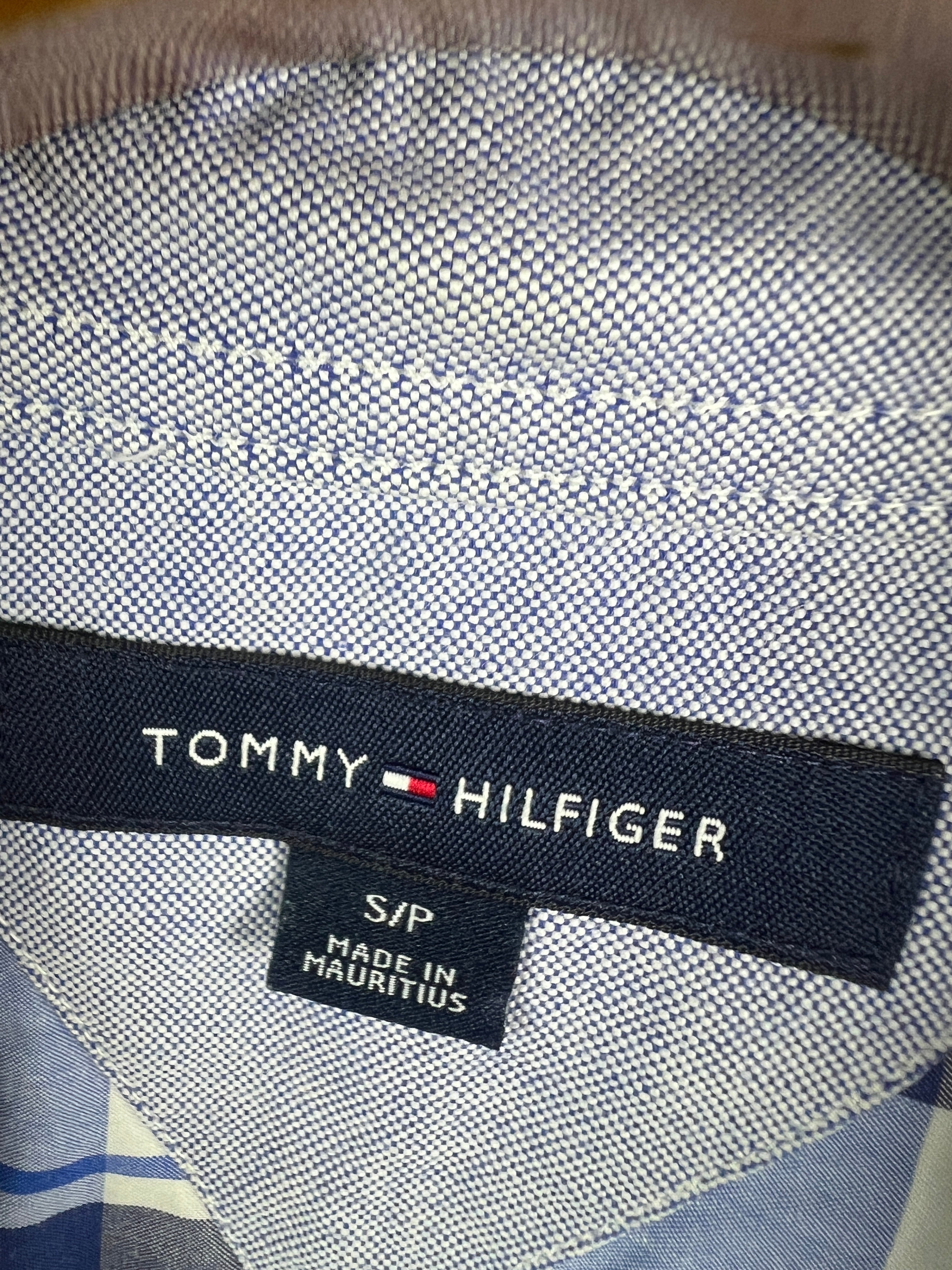 Tommy Hilfiger Shirt (Small-Medium)