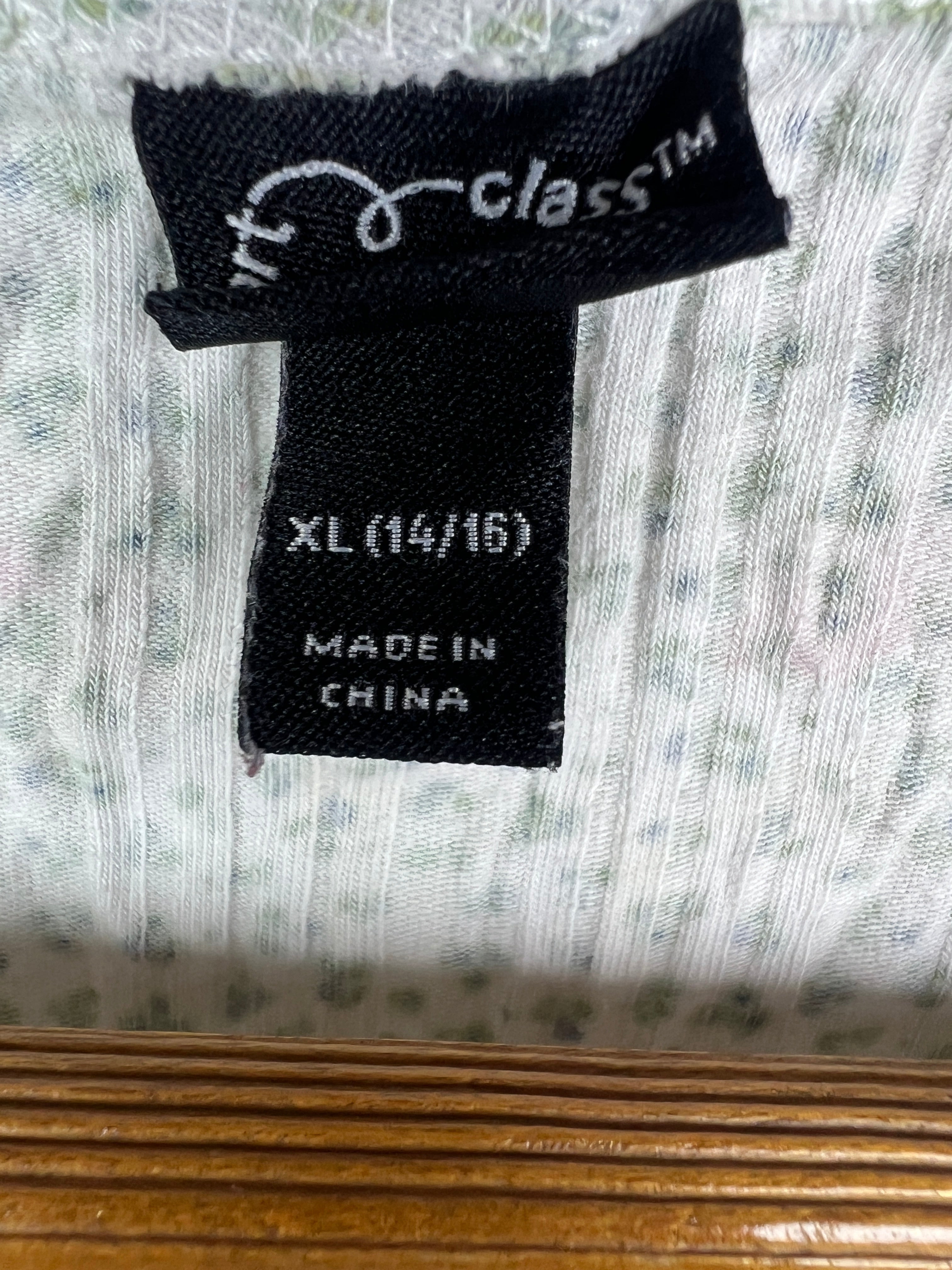 Class Blouse (Women) (Small)
