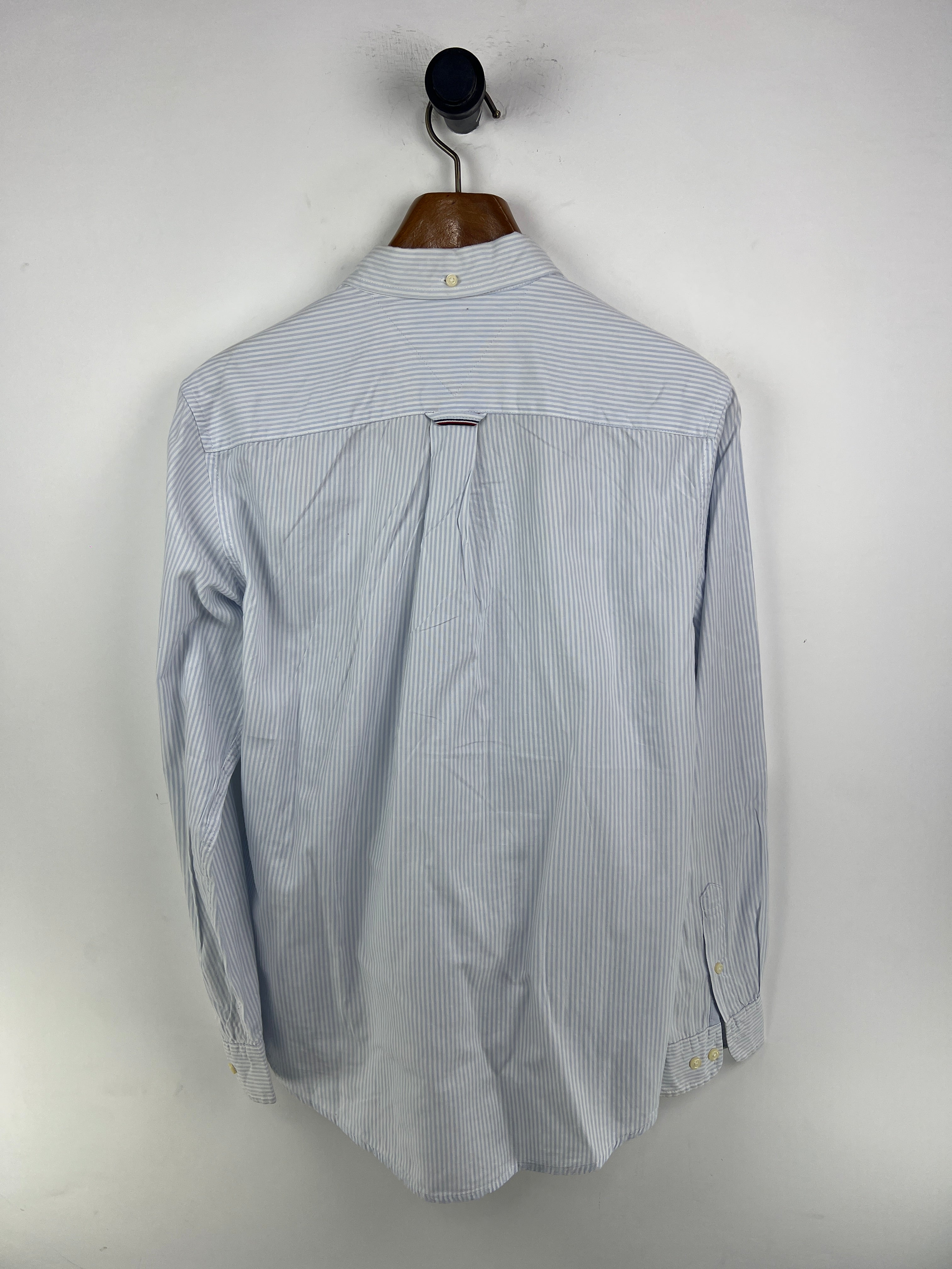 Tommy Hifliger Shirt (Medium-Large)