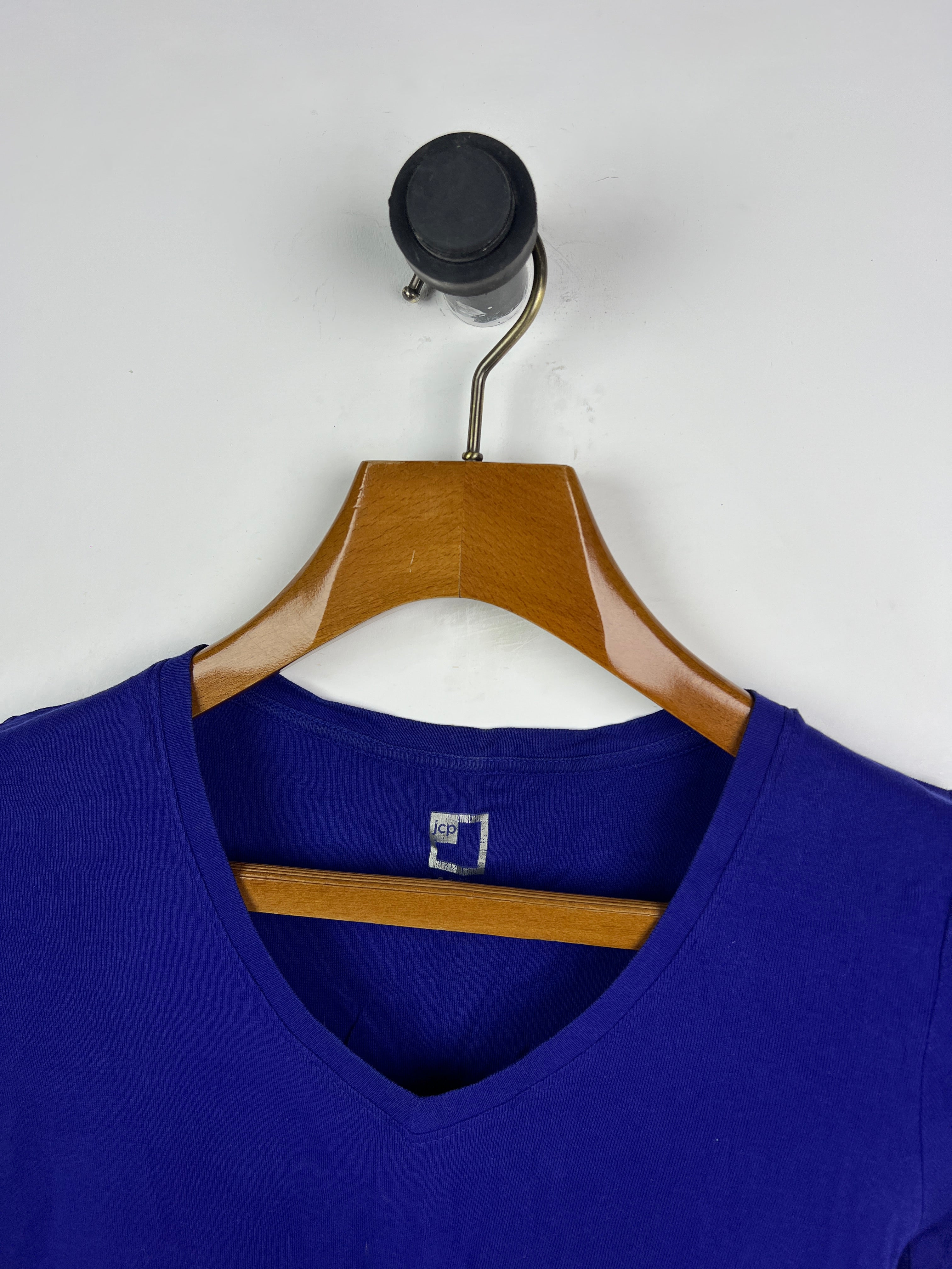 JCP T-Shirt (Women) (Small)