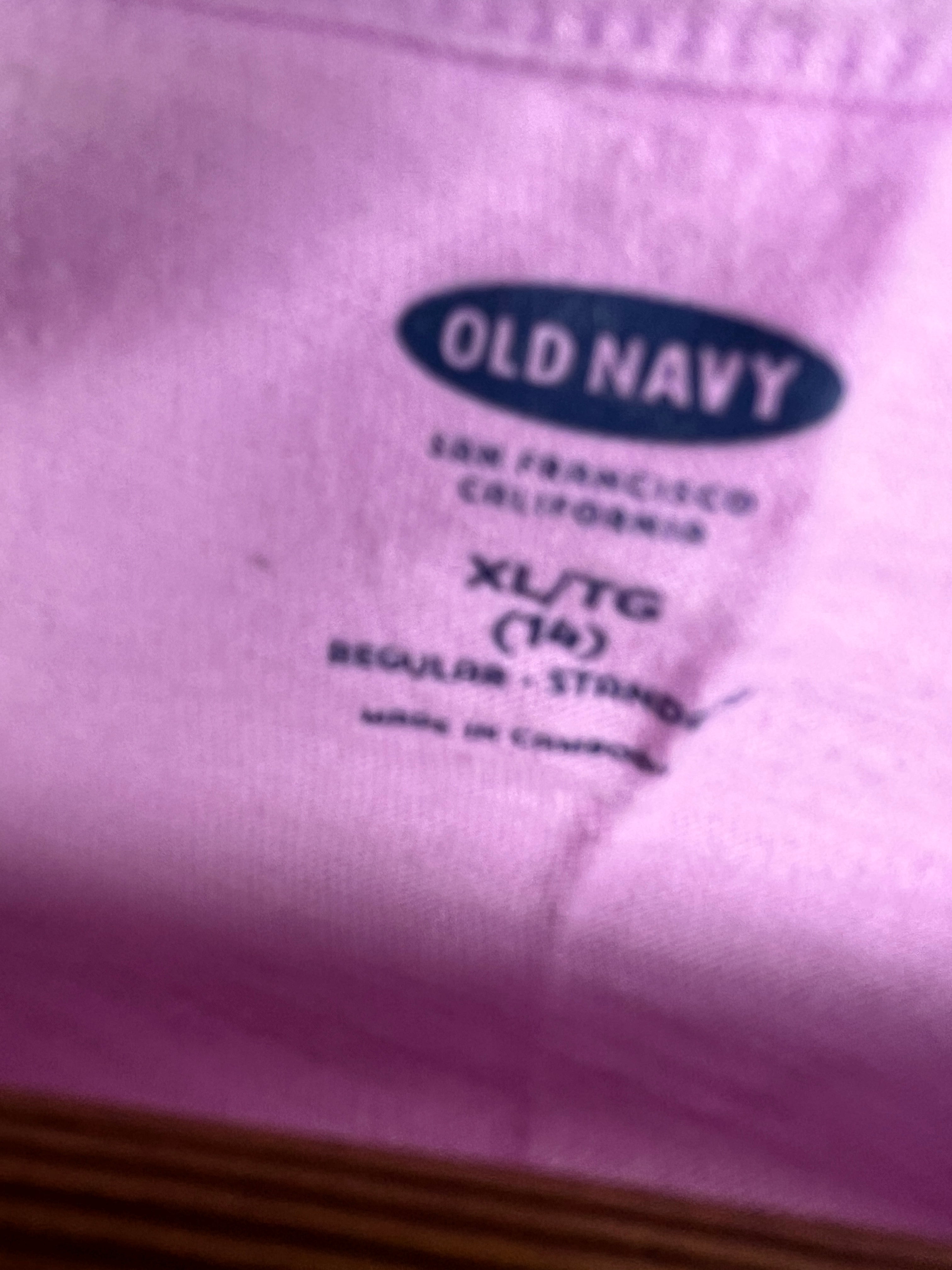 Old Navy T-Shirt (Women) (Large/X-Large)
