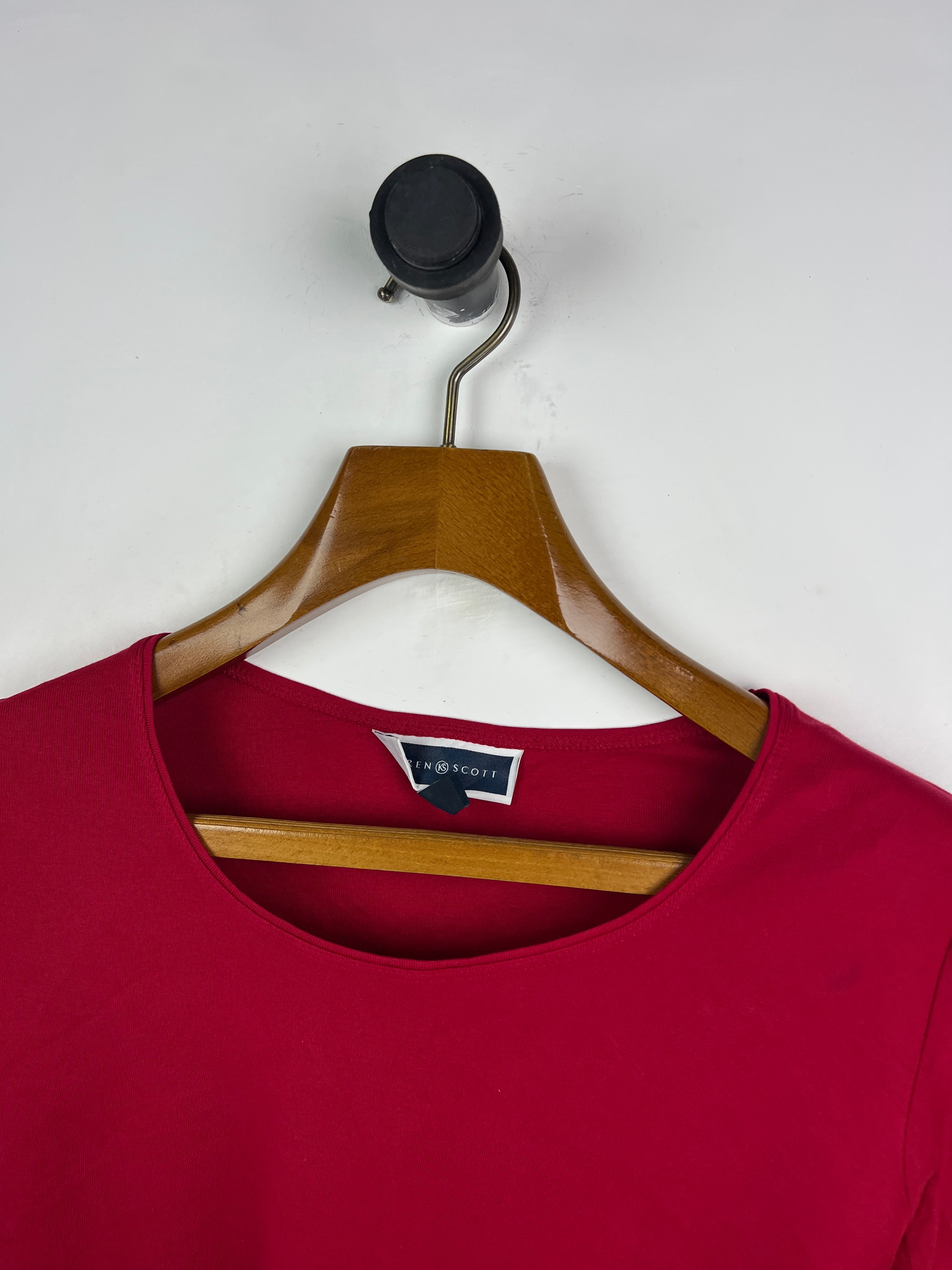 Seoul Sweater (Small)