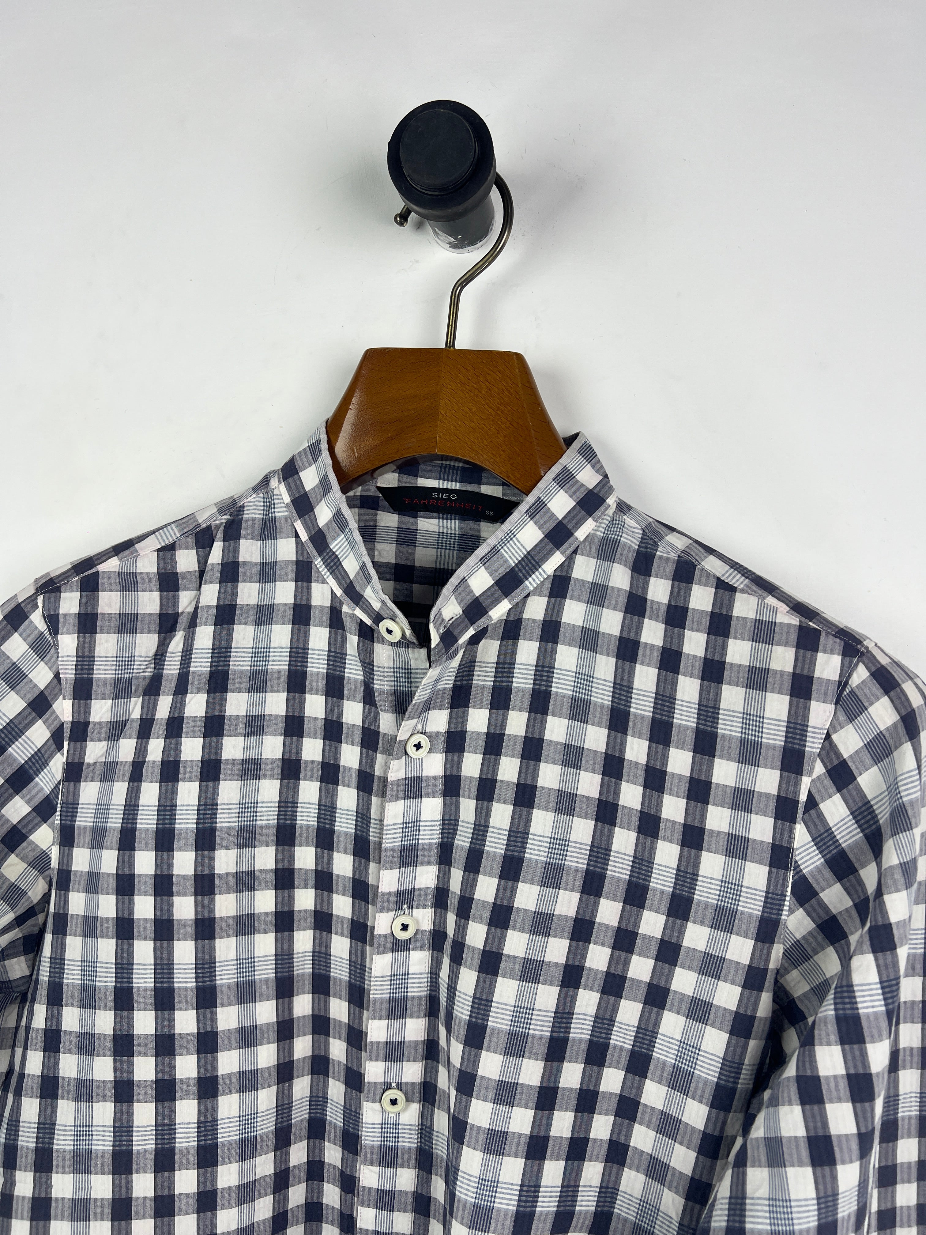 Fahrenheit Linen Shirt (Small)